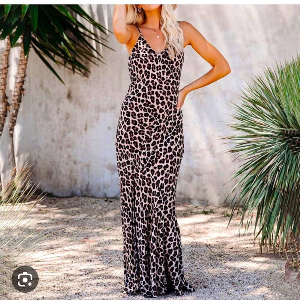 VICI leopard dress